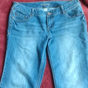Maurice's jeans  11/12 Long